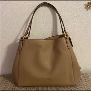 Coach Hallie Beechwood shoulder Bag